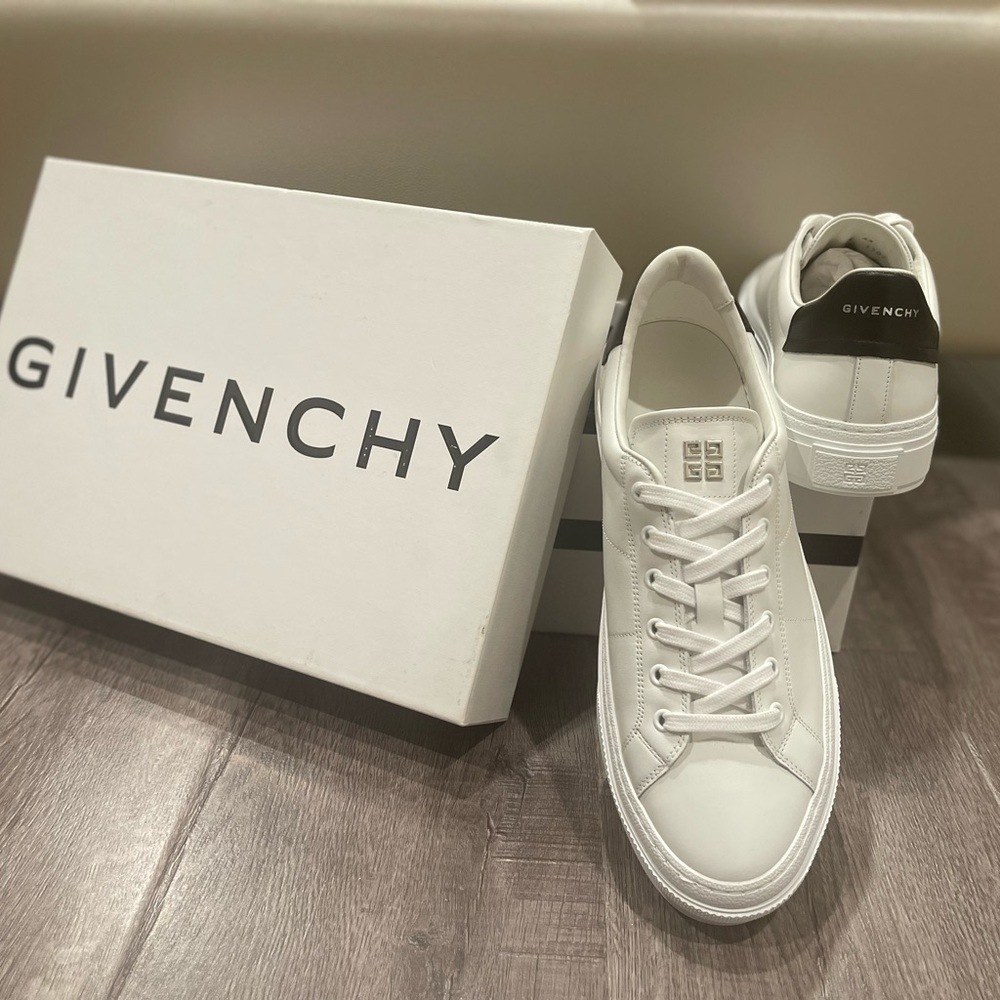 Givenchy Men’s